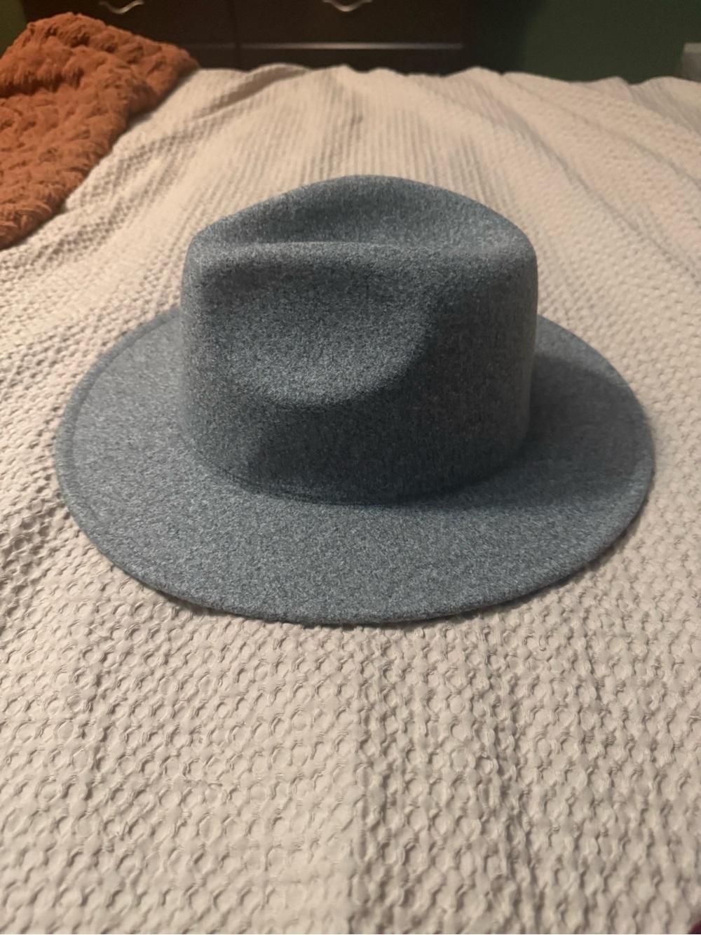 Classic women’s  Felt Fedora Hat in Light grey